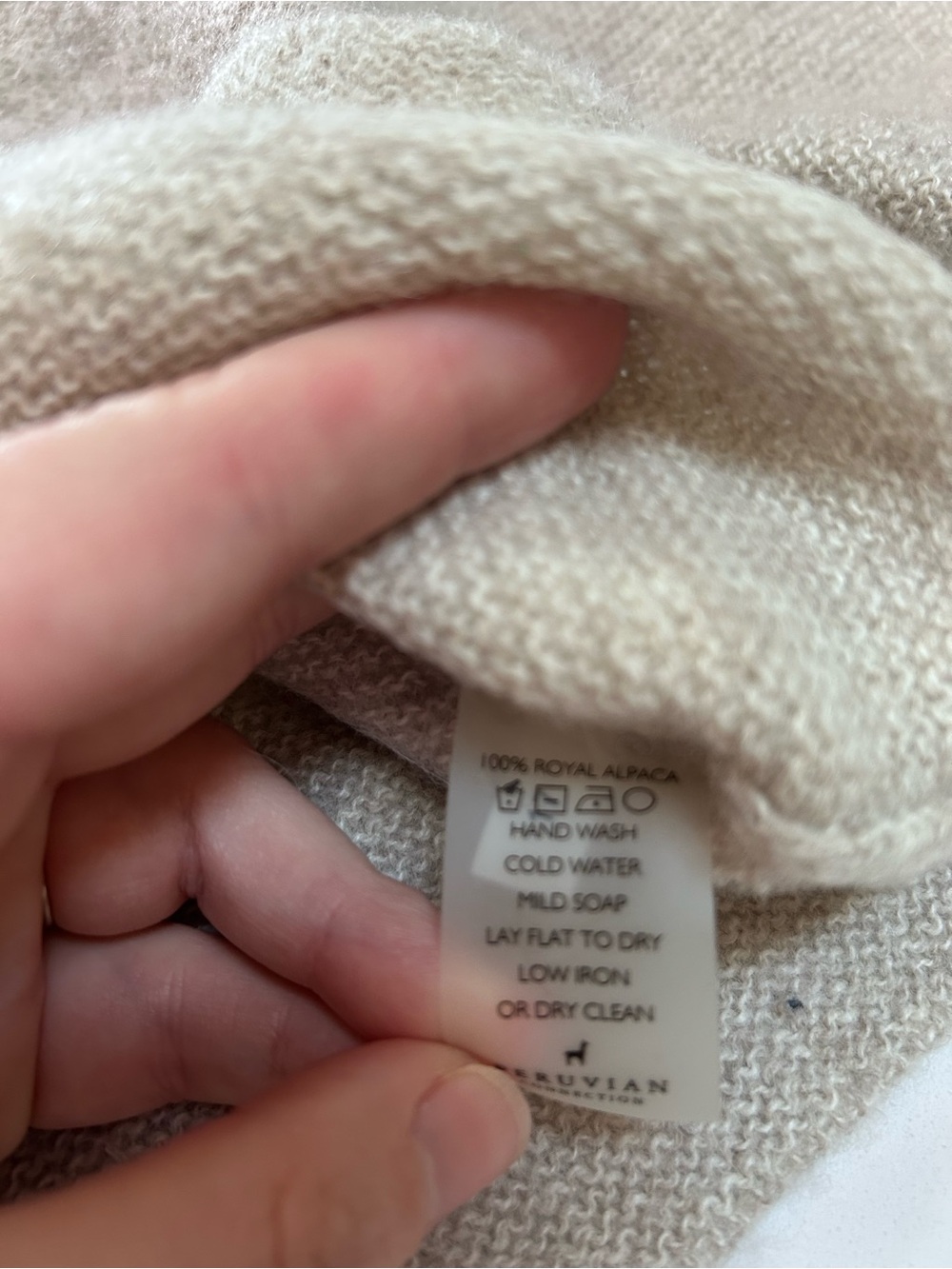 Peruvian Connection 100% royal alpaca sweater - Picture 4 of 6